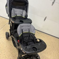 Stroller 