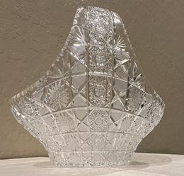 New Large CRYSTAL BOHEMIA CZECH REPUBLIC Hand Cut 24 % Crystal Basket Queen Lace Starburst