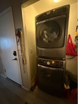 Maytag XL Washer and Dryer