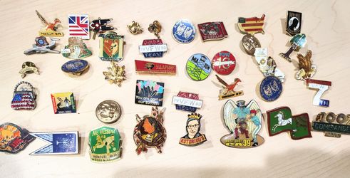 Pins collectors lot