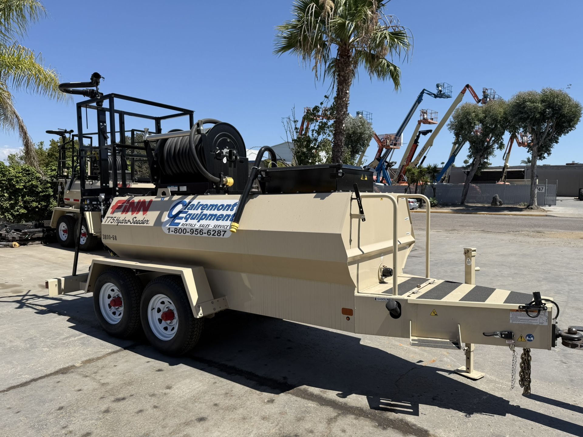 FiNN T75T Hydroseeder