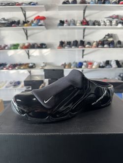 Nike Clogposite Supreme Black