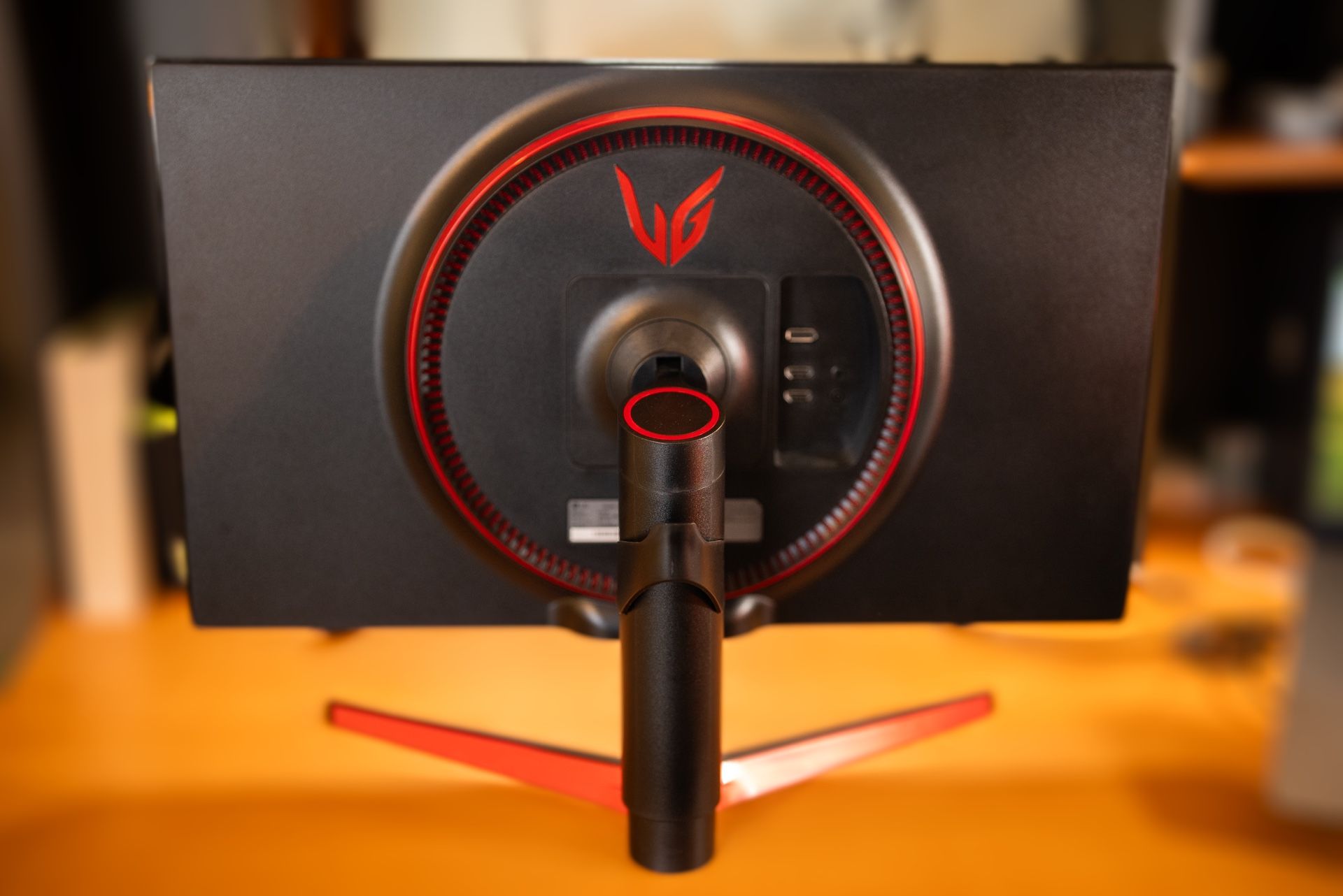 27” LG QHD Gaming Monitor (144hz)
