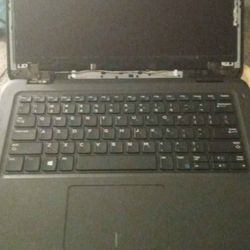 Dell  Latitude 3300