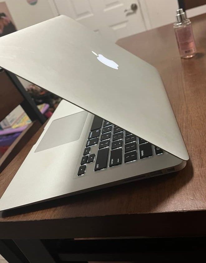 Apple MacBook Air