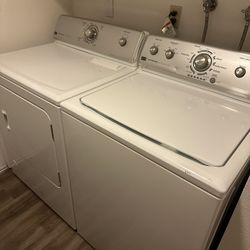 Gas Dryer And Washing Machine 