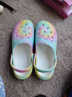 CLOGS