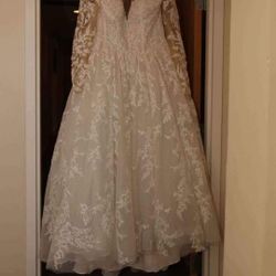 Wedding DRESS SIZE 14