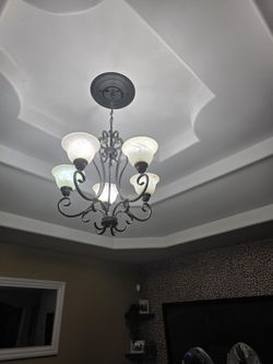 Light fixture