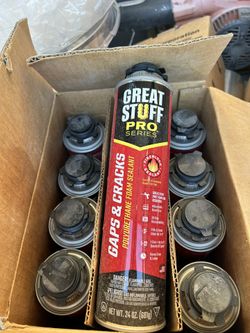 GREAT STUFF PRO SERIES.  11 Cans 