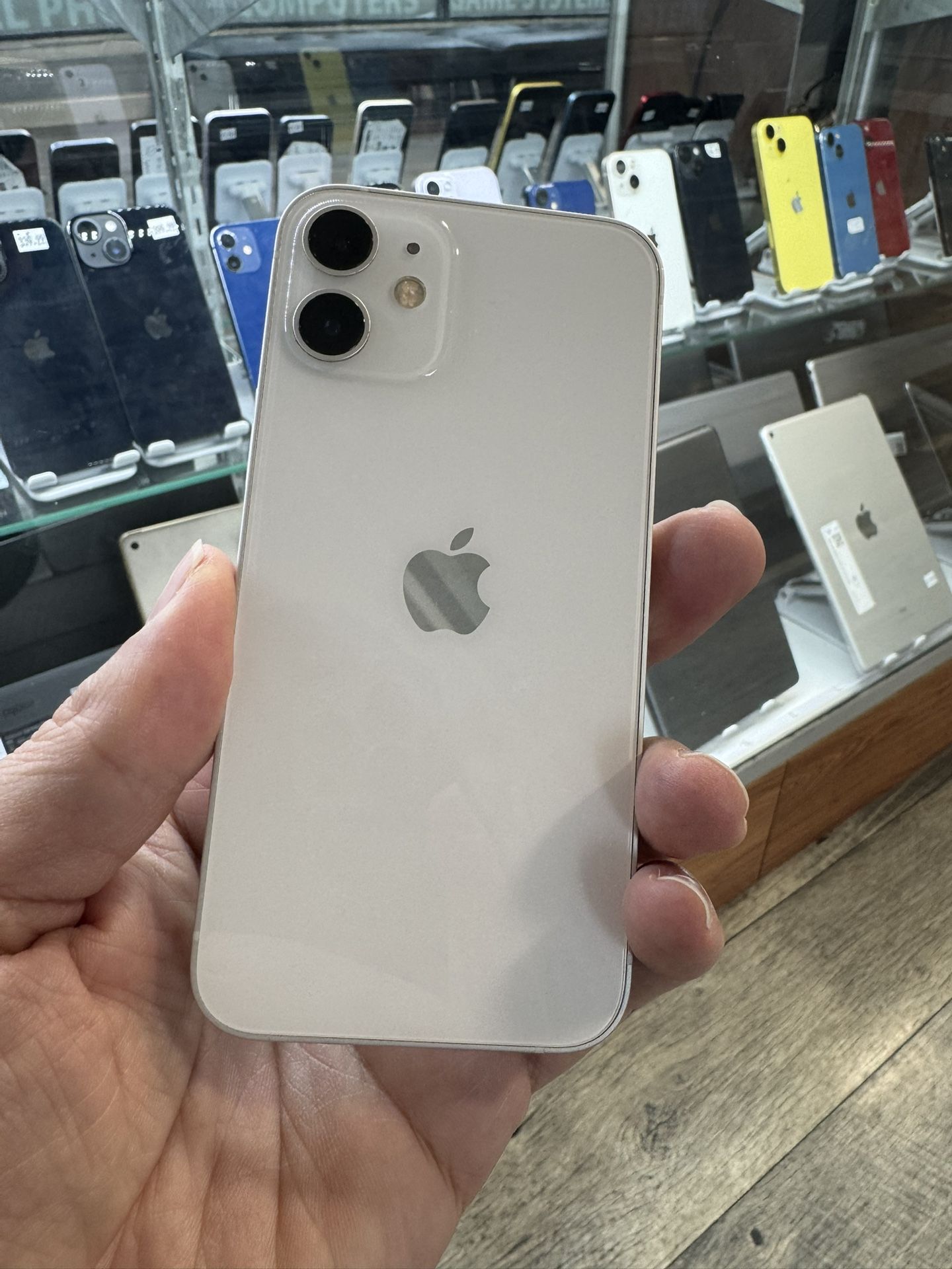 Very Good Condition | Unlocked iPhone 12 Mini - Desbloqueado With Warranty -i12min-2