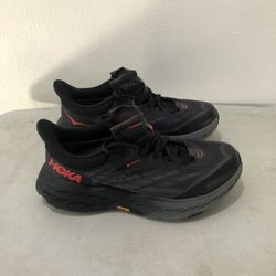 HOKA Women's Speedgoat 5 GORE-TEX