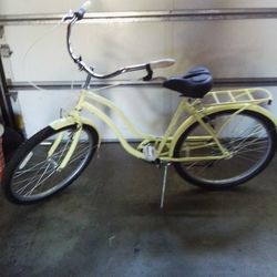 Schwinn deals perla yellow