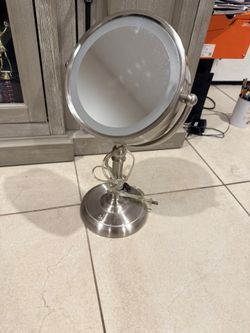 Light Up mirror 