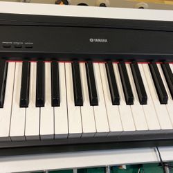 YAMAHA Keyboard