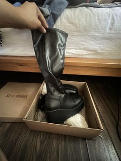 Steve Madden Platform Boots