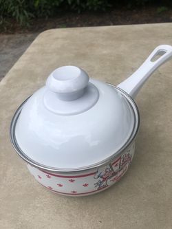 1991 Gibson Campbell Kids Porcelain on Steel Soup Pot