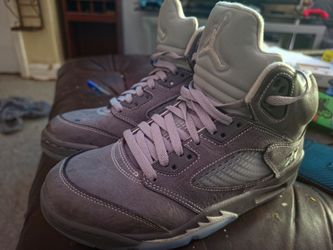Size 8 men $200