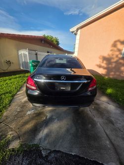 Mercedes-Benz C300 Sedan Black