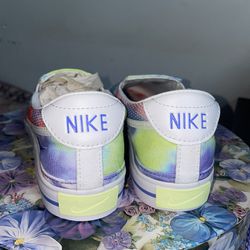 Women’s Nike Tie Dye Slip-on Shoes