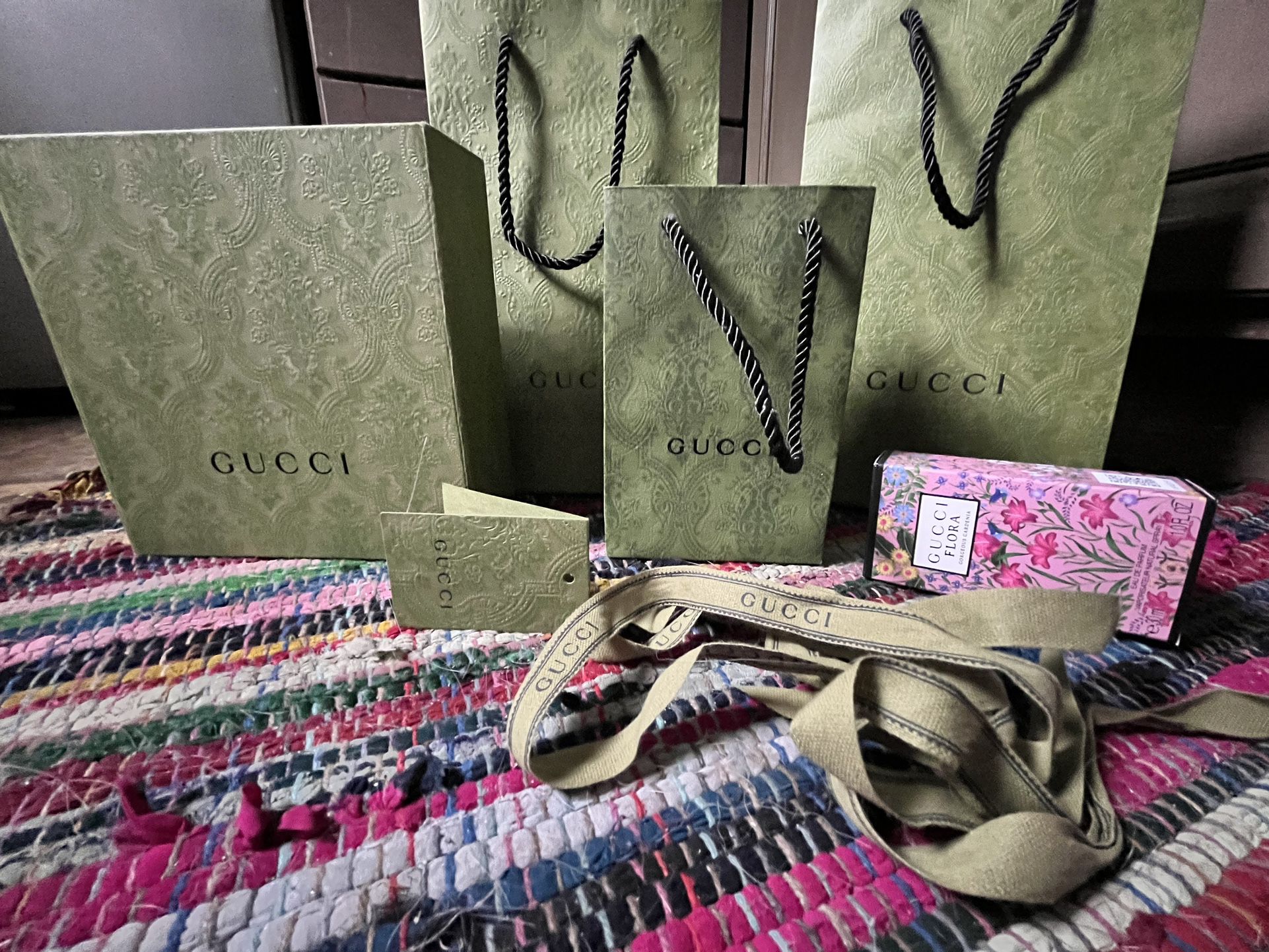 Gucci Gift Box/Bag Set