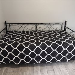 Twin Size Daybed Frame 