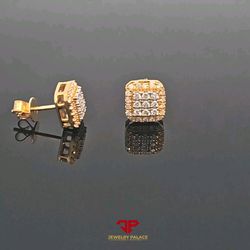 10K Gold and 0.69 CTW Diamond square earring