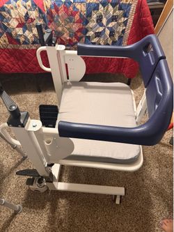 Accesible chair
