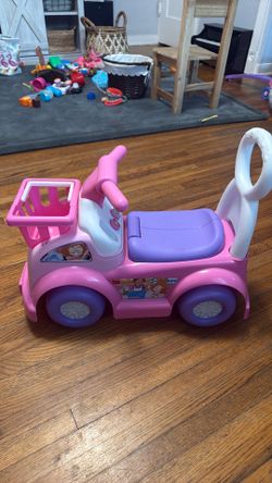 Little people car