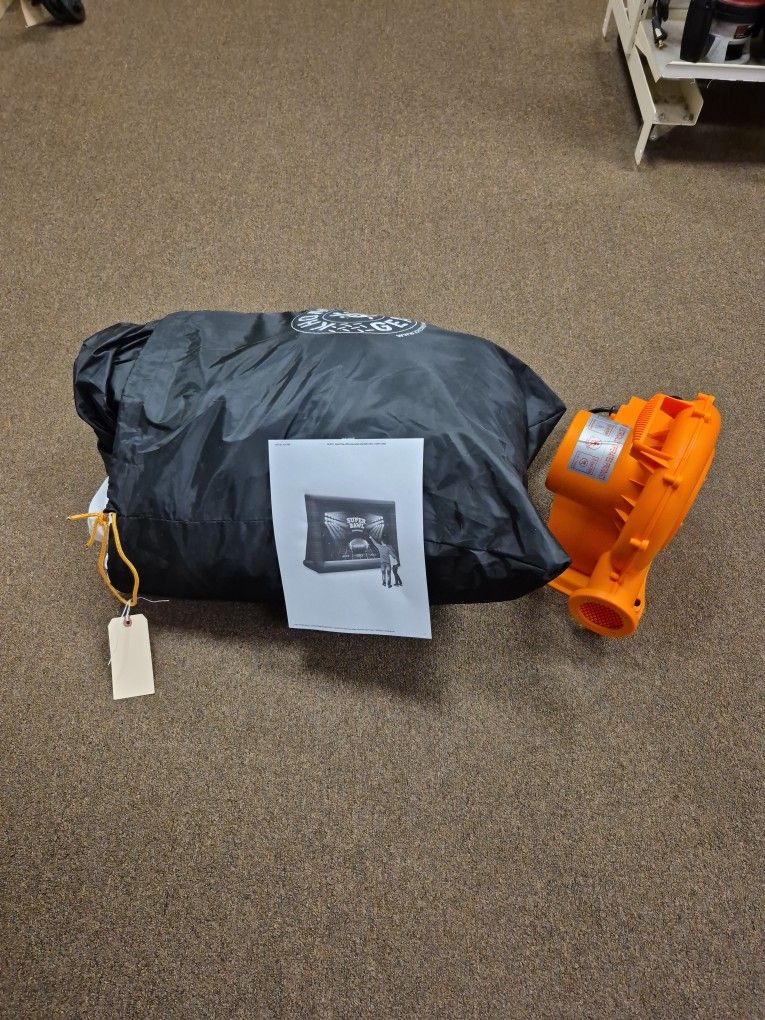 Khomo Gear 16 Foot Inflatable Projector Screen