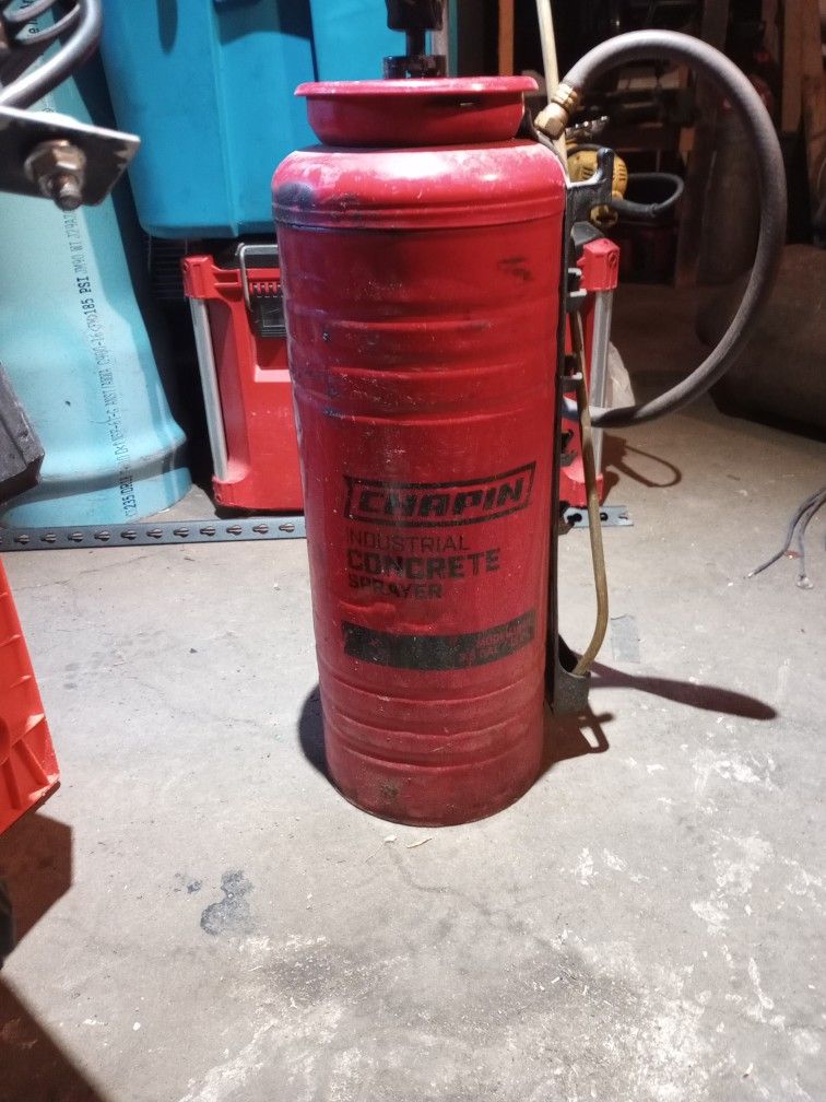 *Concrete Sprayer*