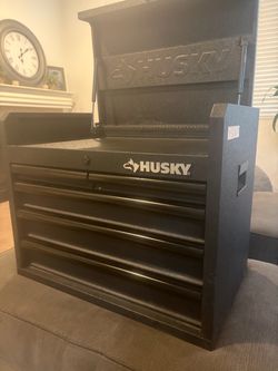 Husky tool box