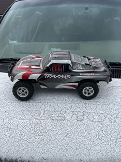 Traxxas Slash 2wd no radio