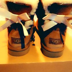 Ugg Boots Tan Color
