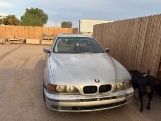 2000 BMW 528i