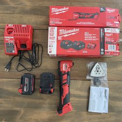 Milwaukee  M18 Multi Tool, 2 Batteries 5.0 , Charger 