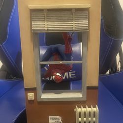 Spider-man sculpture for collections 