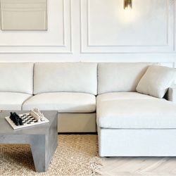 4pc. Modular White Cloud Sectional (SAME DAY PICKUP)