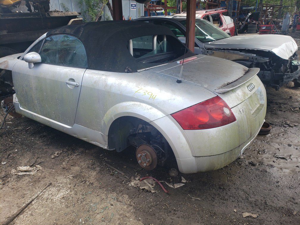 Audi tt for parts out