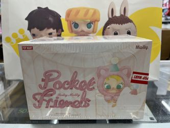 New Baby Molly Pocket friends