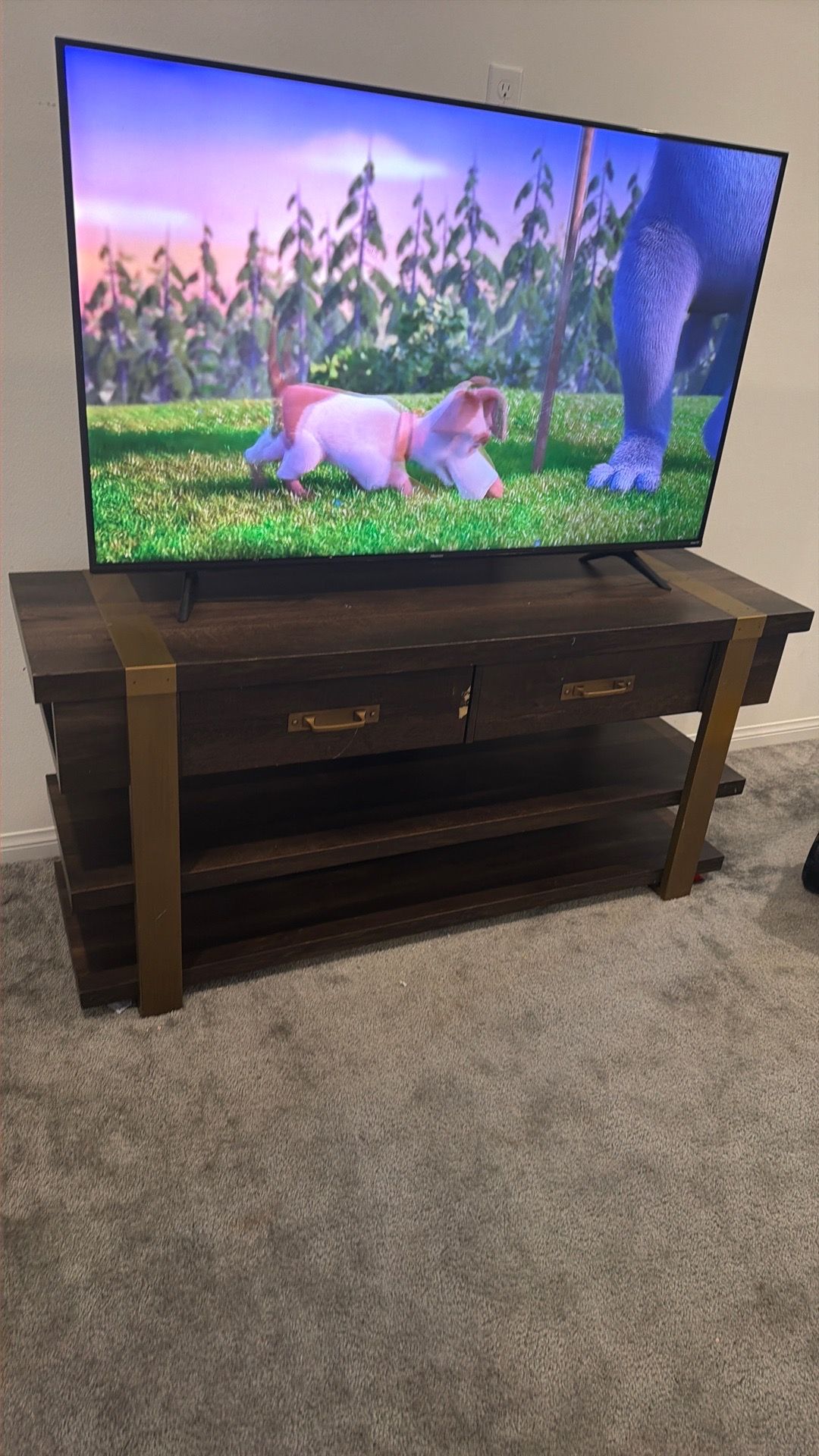 Tv stand