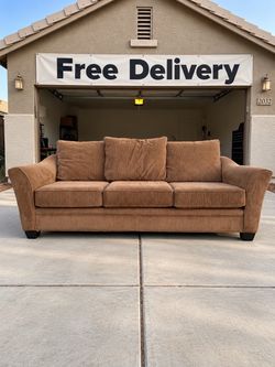 FREE DELIVERY Couch