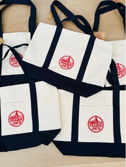 Trader’s Joe Large Tote -Navy Blue