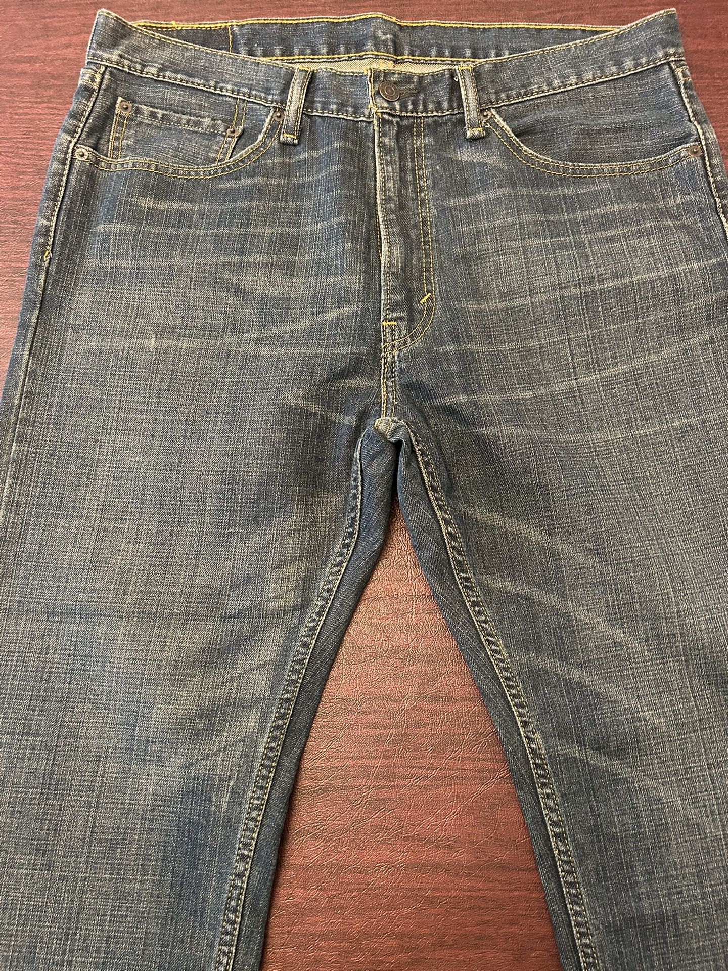 Men’s 505 Levi Jeans. Size 36x30. Like New
