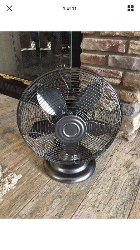 3 Speed Oscillating Metal Blade Table Fan Intertek 2012 Model FT30-9U3 3068797