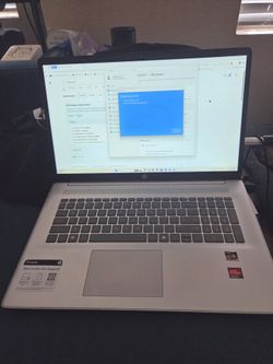 HP 17-CP2025DX laptop with new bag