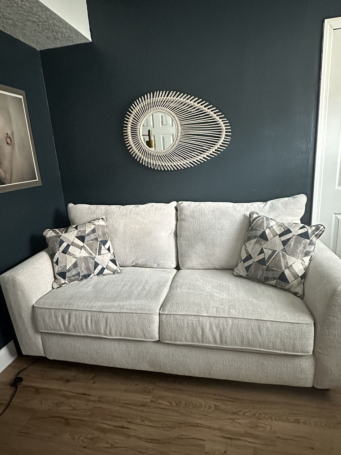 Like New Sandia Heights Couch With Pull Out Bed