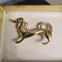 Pin Brooch Gold Toned Dachshund Dog With Green, yellow, Clear, Rhinestones,can be put in a chain