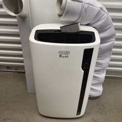 Delonghi Portable 4 In 1 Air Conditioner 