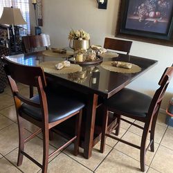 Dinning table